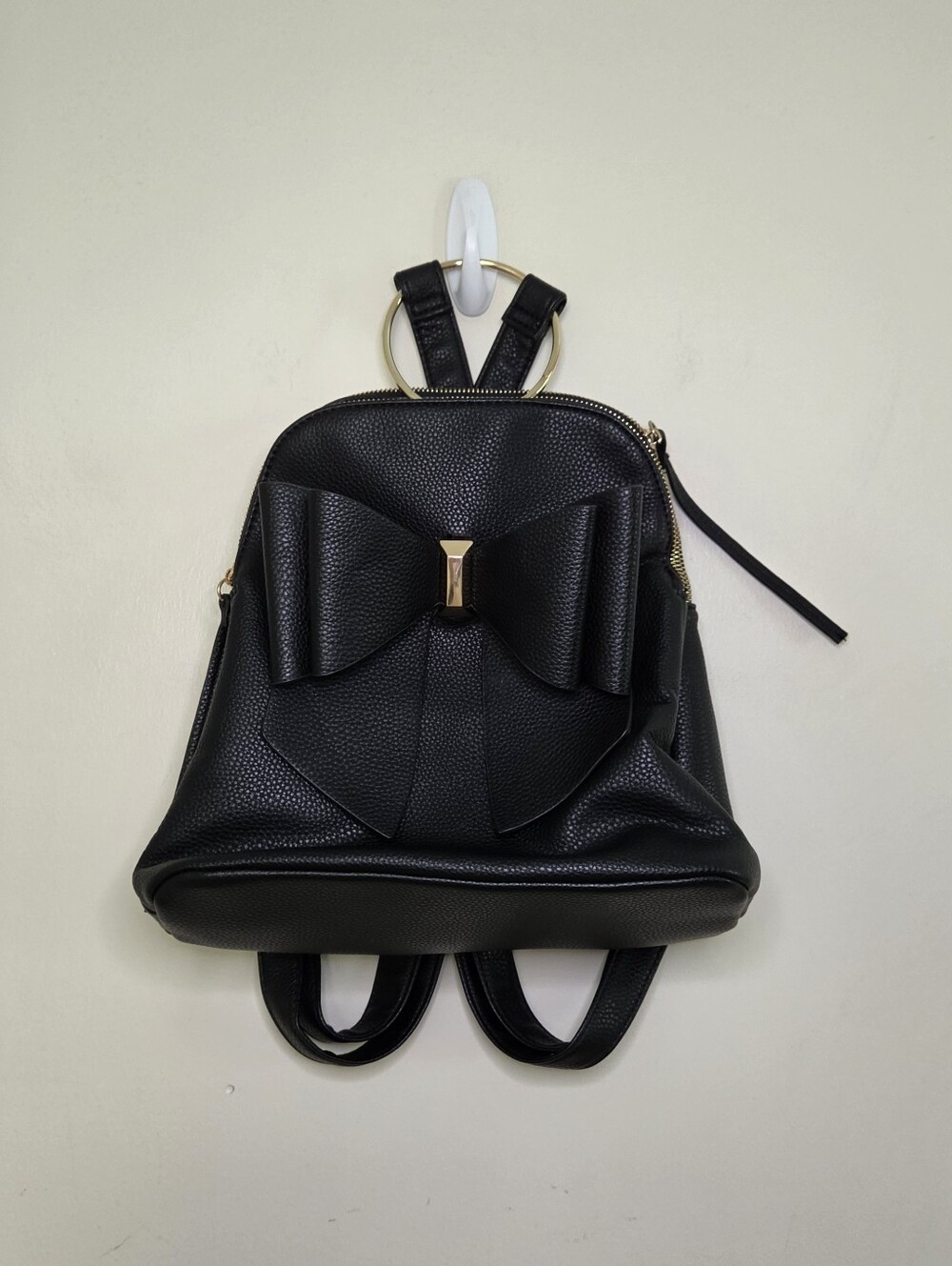 Crossi Black Backpack Purse W/Bow